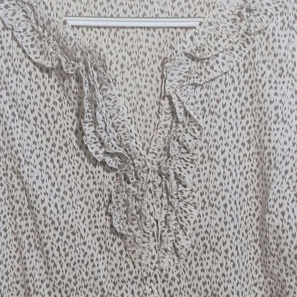 LOFT Multicolored Ruffled Blouse with Rounded Neckline - Picture 3 of 11